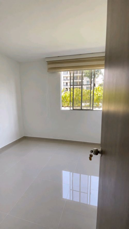 Apartamento de 3 alcobas en venta en Bochalema, Cali, 62 m² · foto 5 de 11