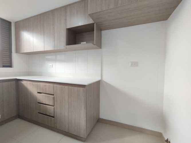 Apartamento de 3 alcobas en arriendo en Las Lomitas, Sabaneta, 86 m² · foto 3 de 9