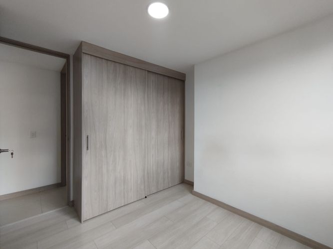 Apartamento de 3 alcobas en arriendo en Las Lomitas, Sabaneta, 86 m² · foto 9 de 9
