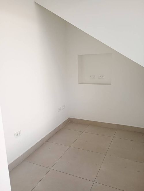 Local en arriendo en Santiago, Pasto, 86 m² · foto 11 de 16