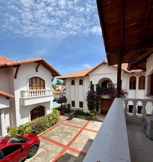 Casa de 4 alcobas en venta en El Country, Barranquilla, 256 m² · foto 3 de 18