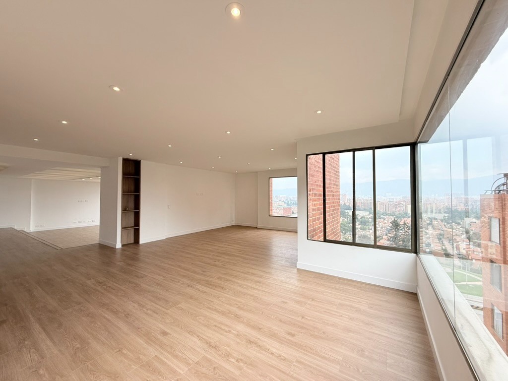 Apartamento en venta en Gratamira, Bogotá · foto 7 de 24