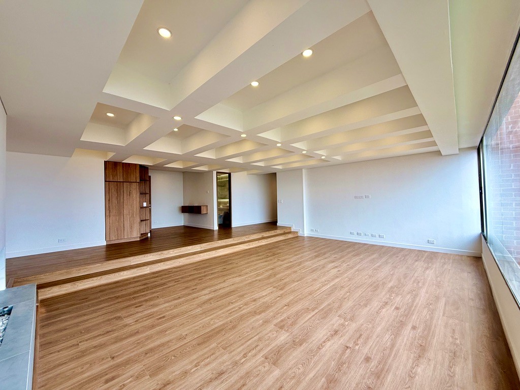 Apartamento en venta en Gratamira, Bogotá · foto 3 de 24
