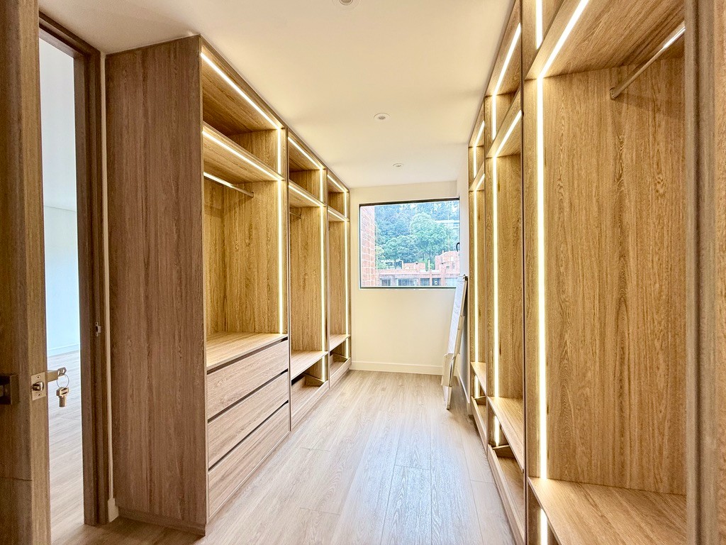 Apartamento en venta en Gratamira, Bogotá · foto 17 de 24