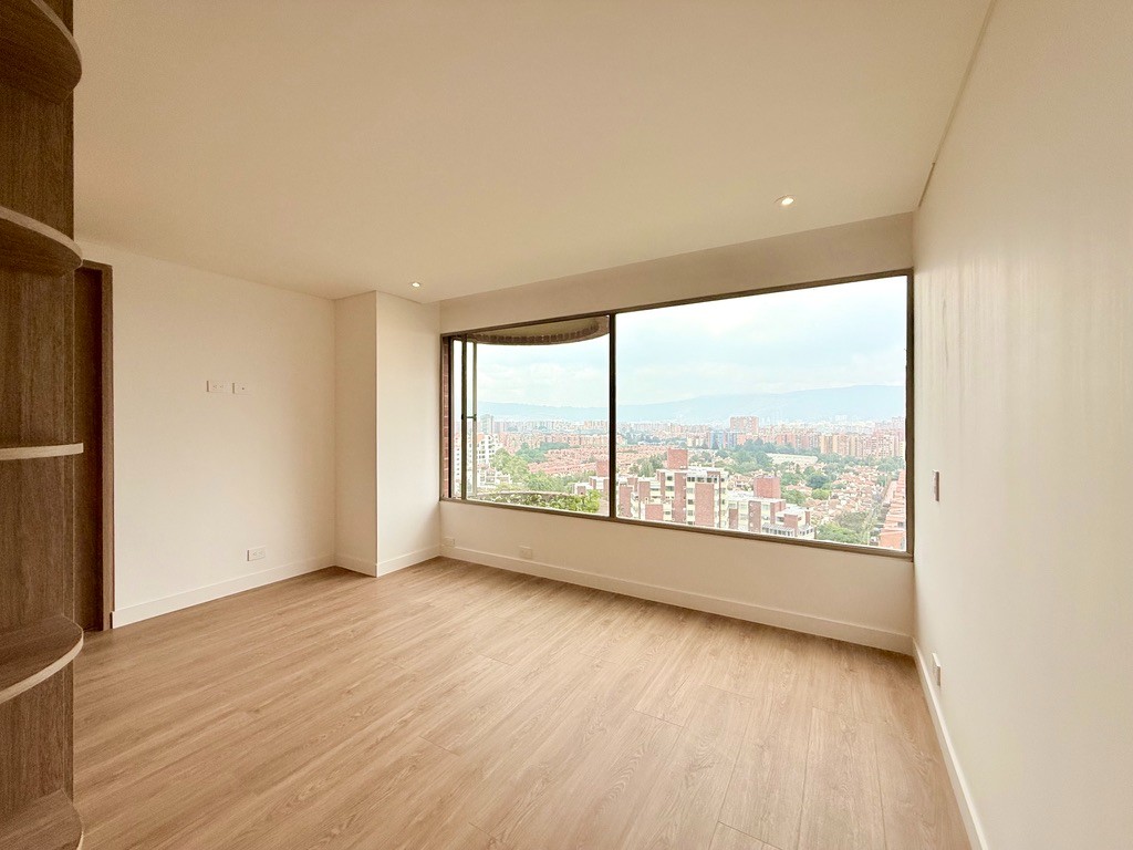 Apartamento en venta en Gratamira, Bogotá · foto 18 de 24