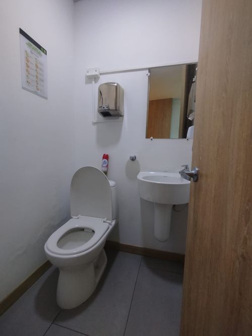 Oficina en arriendo en Los Alpes, Pereira, 40 m² · foto 9 de 9
