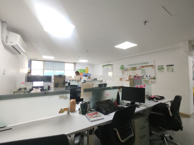 Oficina en arriendo en Los Alpes, Pereira, 40 m² · foto 3 de 5