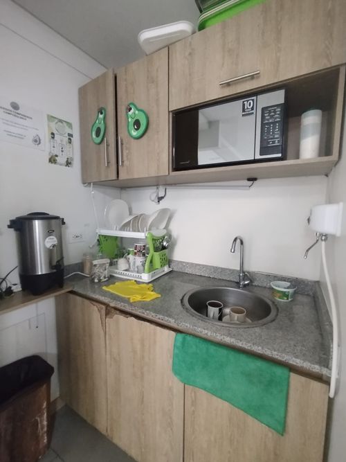 Oficina en arriendo en Los Alpes, Pereira, 40 m² · foto 2 de 5