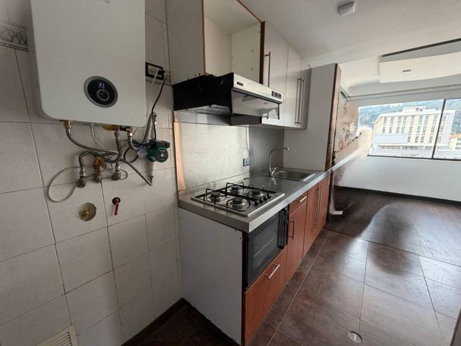 Apartamento de 1 alcoba en venta en Chicó Reservado, Bogotá, 68 m² · foto 10 de 24