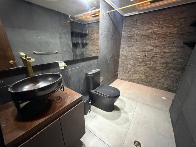 Apartamento de 1 alcoba en venta en Chicó Reservado, Bogotá, 68 m² · foto 14 de 24