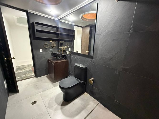 Apartamento de 1 alcoba en venta en Chicó Reservado, Bogotá, 68 m² · foto 15 de 24