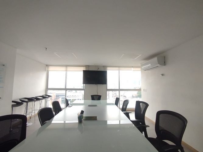 Oficina en arriendo en Los Alpes, Pereira, 76 m² · foto 7 de 11