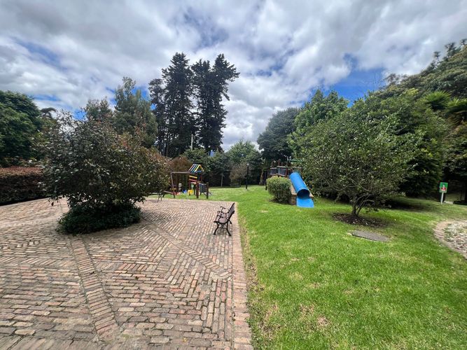 Casa de 4 alcobas en venta en Sotileza, Bogotá, 427 m² · foto 15 de 21