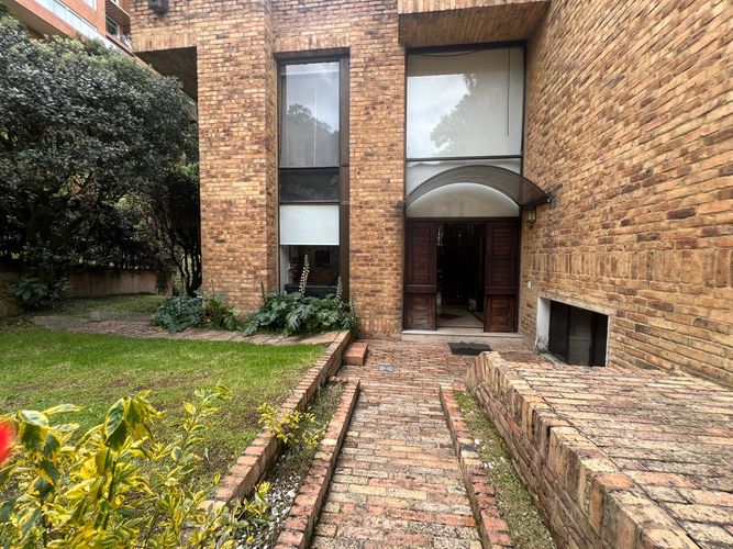 Casa de 4 alcobas en venta en Sotileza, Bogotá, 427 m² · foto 16 de 21