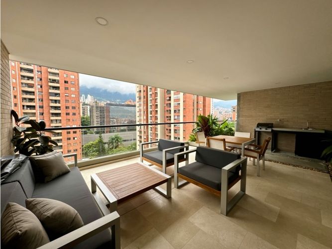 Apartamento de 3 alcobas en venta en Santa Maria De Los Angeles, Medellín, 184 m² · foto 4 de 20