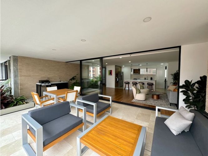 Apartamento de 3 alcobas en venta en Santa Maria De Los Angeles, Medellín, 184 m² · foto 6 de 20