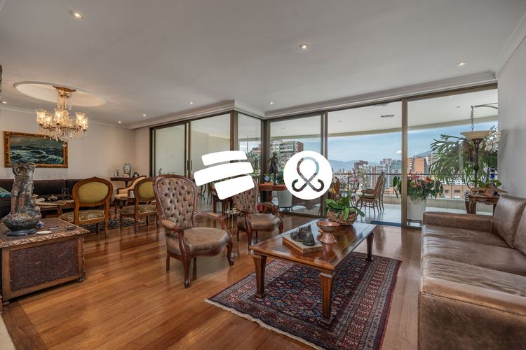 Apartamento de 3 alcobas en venta en El Poblado, Medellín, 386 m² · foto 4 de 16