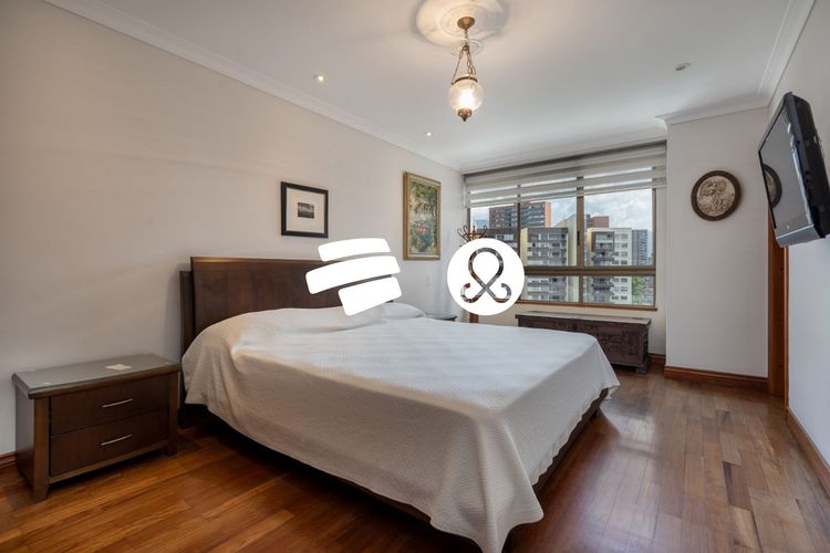 Apartamento de 3 alcobas en venta en El Poblado, Medellín, 386 m² · foto 7 de 16