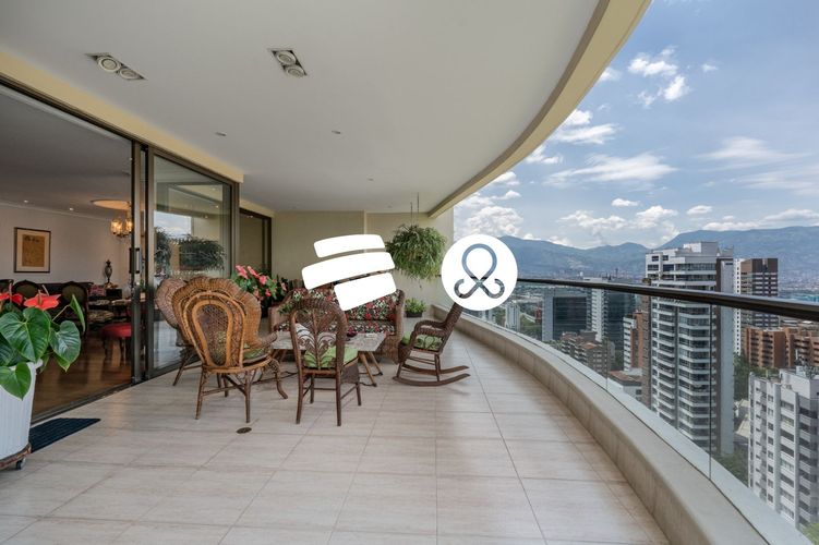 Apartamento de 3 alcobas en venta en El Poblado, Medellín, 386 m² · foto 13 de 16