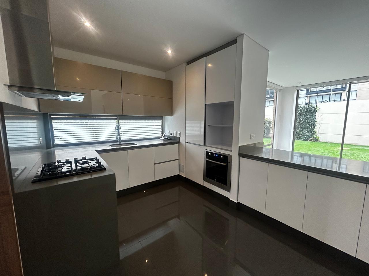 Casa en venta en La Estacion, Cajicá · foto 6 de 19