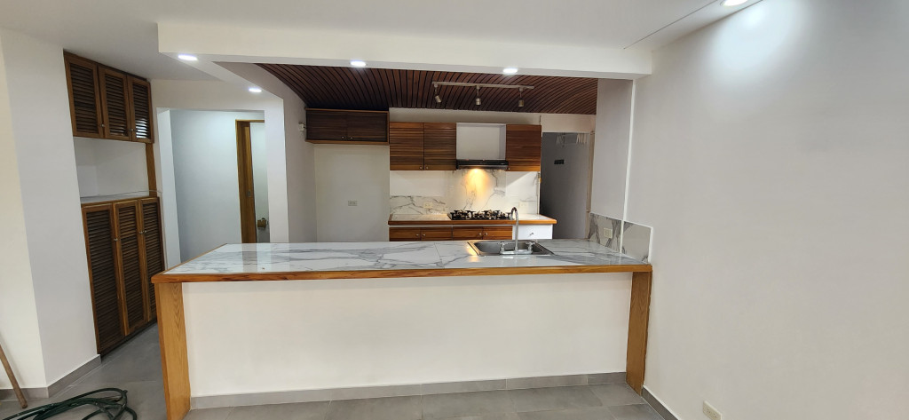 1BR Apartment in El tesoro (55 m²)