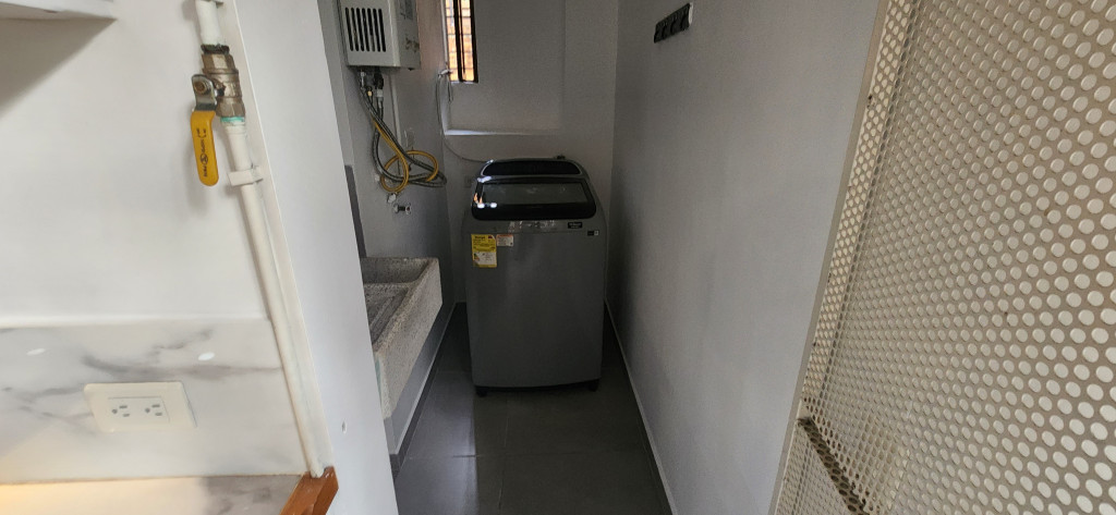 1BR Apartment in El tesoro (55 m²) - 2