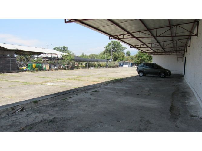 Bodega en arriendo en Cascajal, Cali, 1400 m² · foto 9 de 13