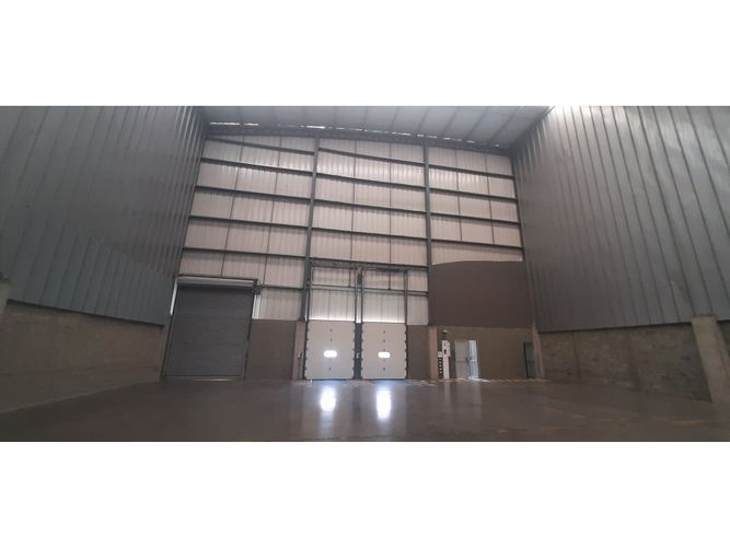 Bodega en arriendo en Acopi, Cali, 1152 m² · foto 3 de 6