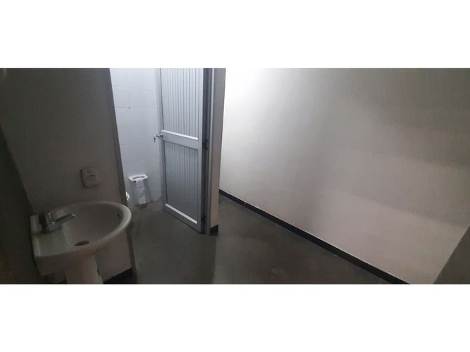 Bodega en arriendo en Acopi, Cali, 1152 m² · foto 6 de 6