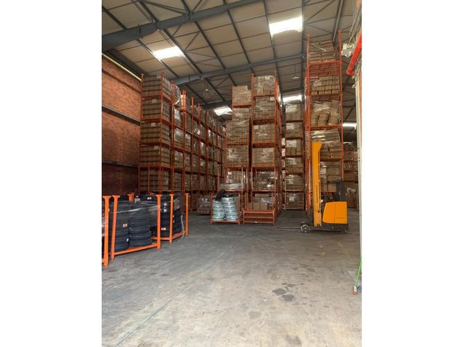 Bodega en arriendo en Matapalo, Palmira, 2155 m² · foto 3 de 10