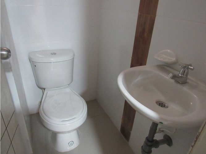 Bodega en arriendo en Acopi, Cali, 650 m² · foto 8 de 9