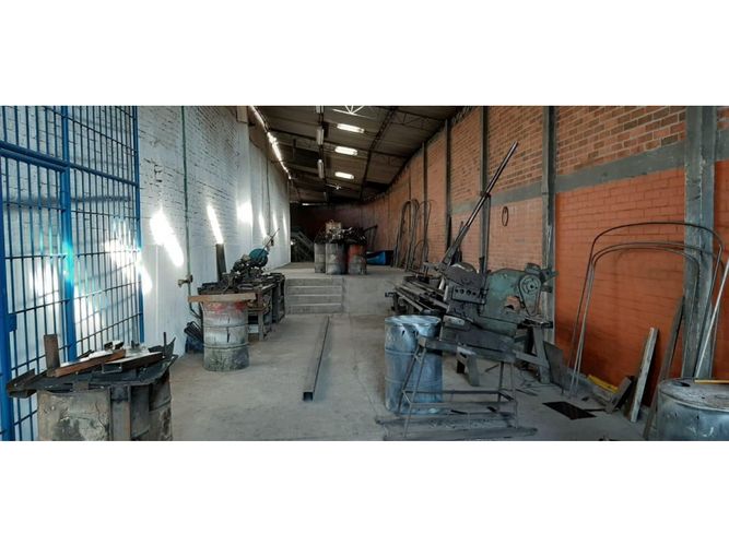 Bodega en venta en Flora Industrial, Cali, 1711 m² · foto 6 de 19
