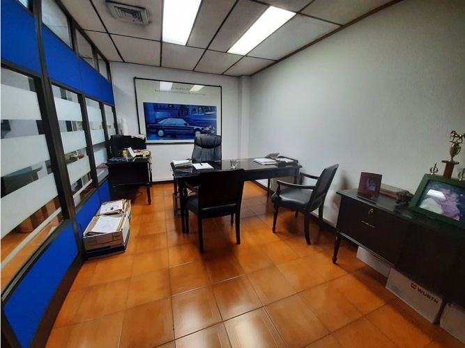 Bodega en venta en Flora Industrial, Cali, 1711 m² · foto 15 de 19