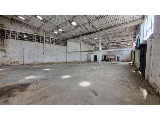 Bodega en arriendo en Juanchito, Candelaria, 390 m² · foto 5 de 6