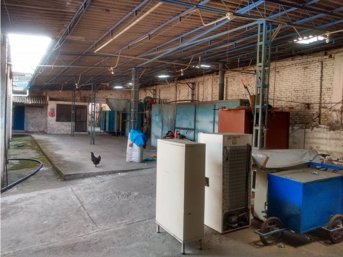 Bodega en venta en Jorge Isaacs, Cali, 2580 m² · foto 8 de 11