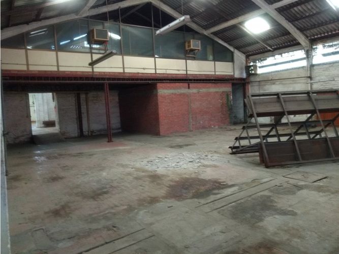 Bodega en venta en Jorge Isaacs, Cali, 2580 m² · foto 11 de 11