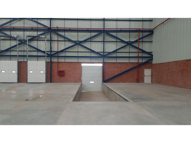 Bodega en arriendo en Acopi, Yumbo, 3076 m² · foto 3 de 5