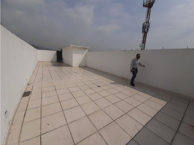 Edificio en venta en Versalles, Cali, 1300 m² · foto 6 de 18