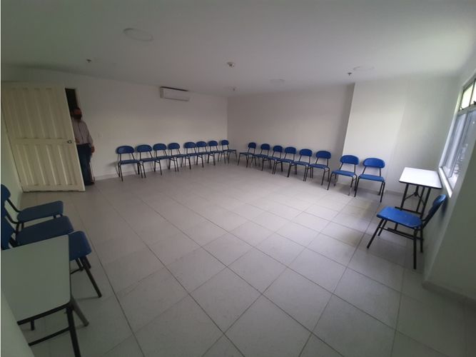 Edificio en venta en Versalles, Cali, 1300 m² · foto 7 de 18