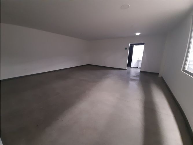 Bodega en arriendo en Acopi, Yumbo · foto 11 de 19