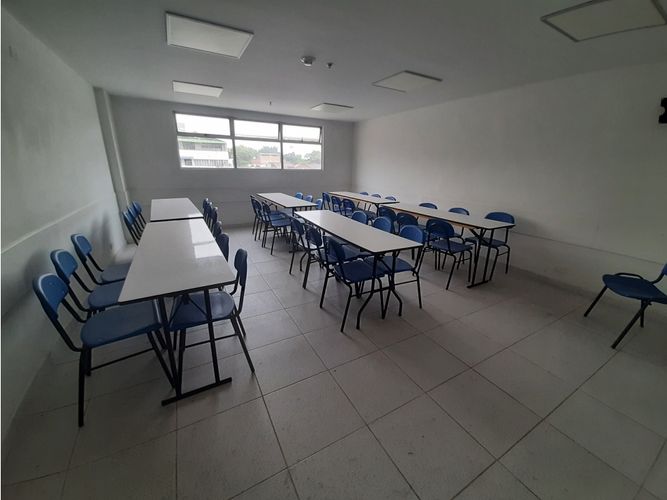 Edificio en arriendo en Versalles, Cali, 1300 m² · foto 13 de 16