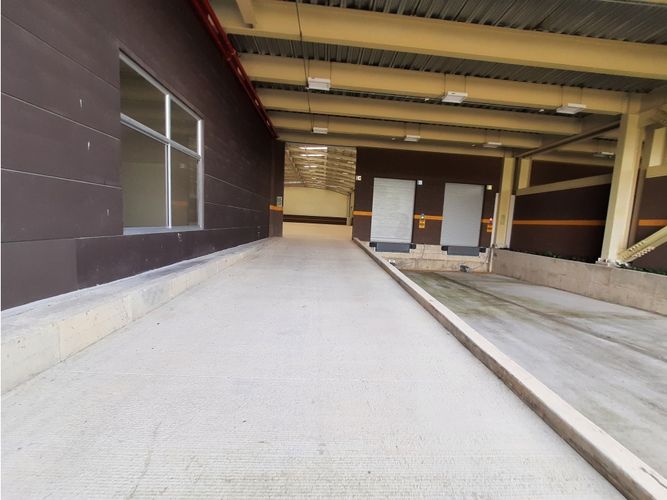 Bodega en arriendo en Novaterra, Mosquera, 4754 m² · foto 11 de 13