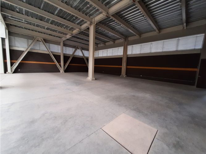 Bodega en arriendo en Novaterra, Mosquera, 4636 m² · foto 6 de 19