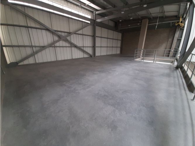 Bodega en arriendo en Arroyohondo, Yumbo, 1870 m² · foto 5 de 8