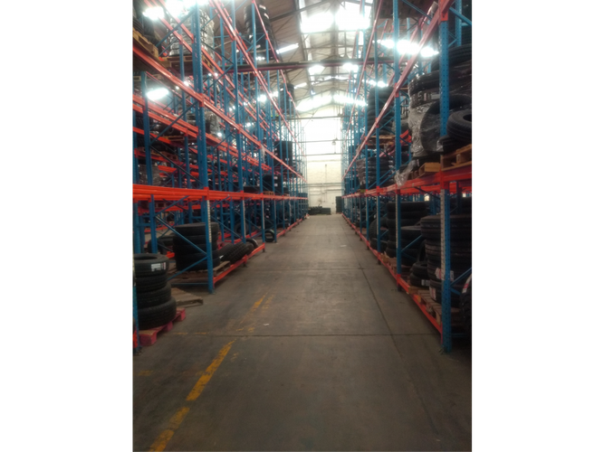 Bodega en arriendo en Salomia, Cali · foto 3 de 21