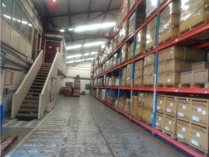 Bodega en arriendo en Salomia, Cali · foto 10 de 21