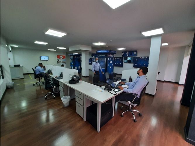 Edificio en venta en San Vicente, Cali, 487 m² · foto 9 de 13