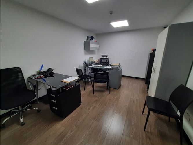 Edificio en venta en San Vicente, Cali, 487 m² · foto 11 de 13