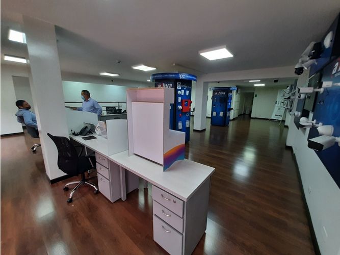 Edificio en venta en San Vicente, Cali, 487 m² · foto 12 de 13