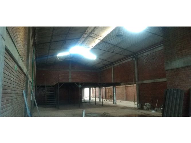 Bodega en venta en Juanchito, Candelaria, 1200 m² · foto 3 de 17
